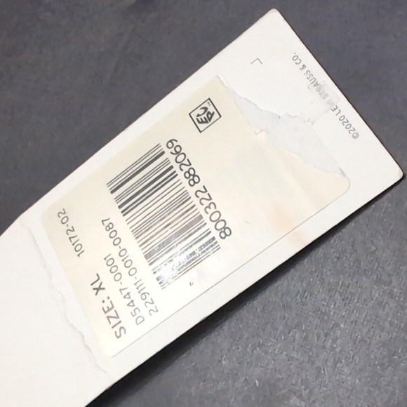 NWT,Levi's Brown/ White Floral Reversible Belt with Metallic Gold Buckle,XL. - Picture 4 of 12